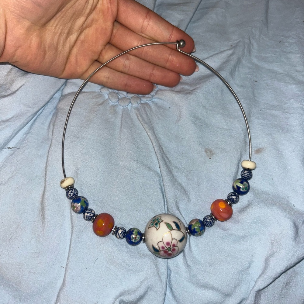Floral Beaded Necklace with Multicolor Accents